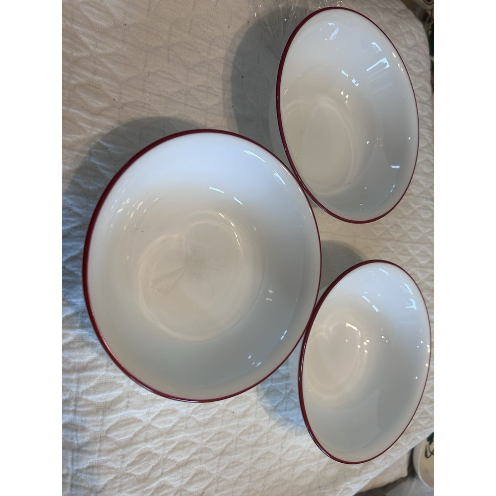 Corelle Winter Frost White Cranberry Ring Soup Cereal Bowls Set Of 3 Vitrelle